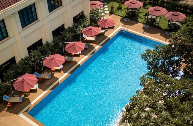 rose garden hotel yangon 14