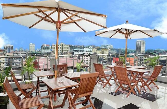 hotel grand united ahlone