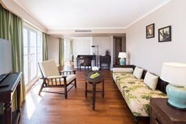 the strand cruise 14